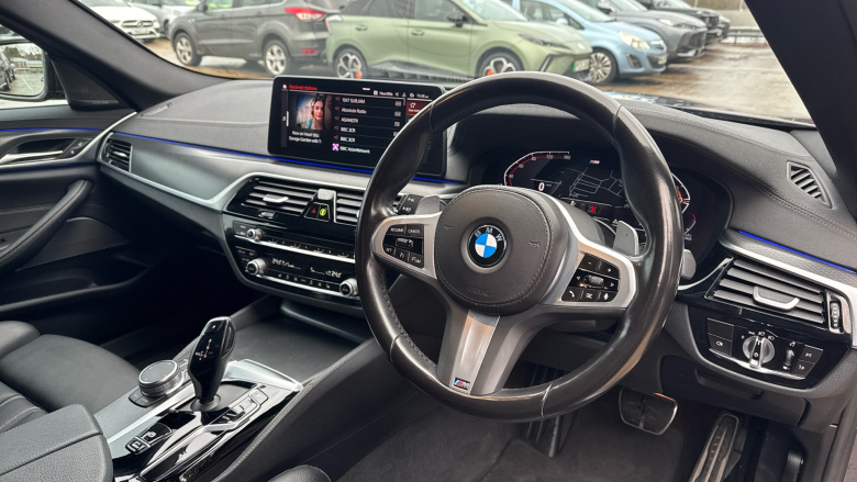 BMW 5 Series 520d xDrive MHT M Sport 4dr Step Auto Diesel Saloon